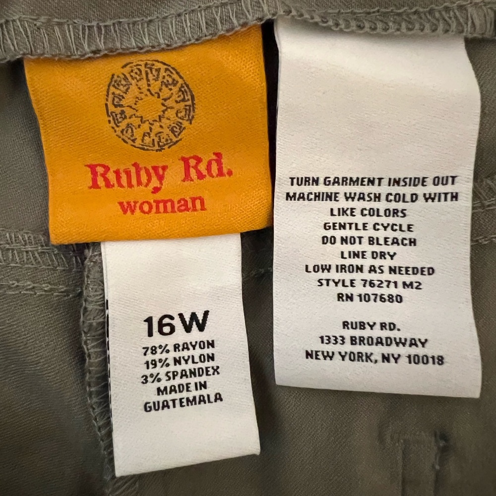 Ruby Rd capris 16W NWT - Picture 5 of 7